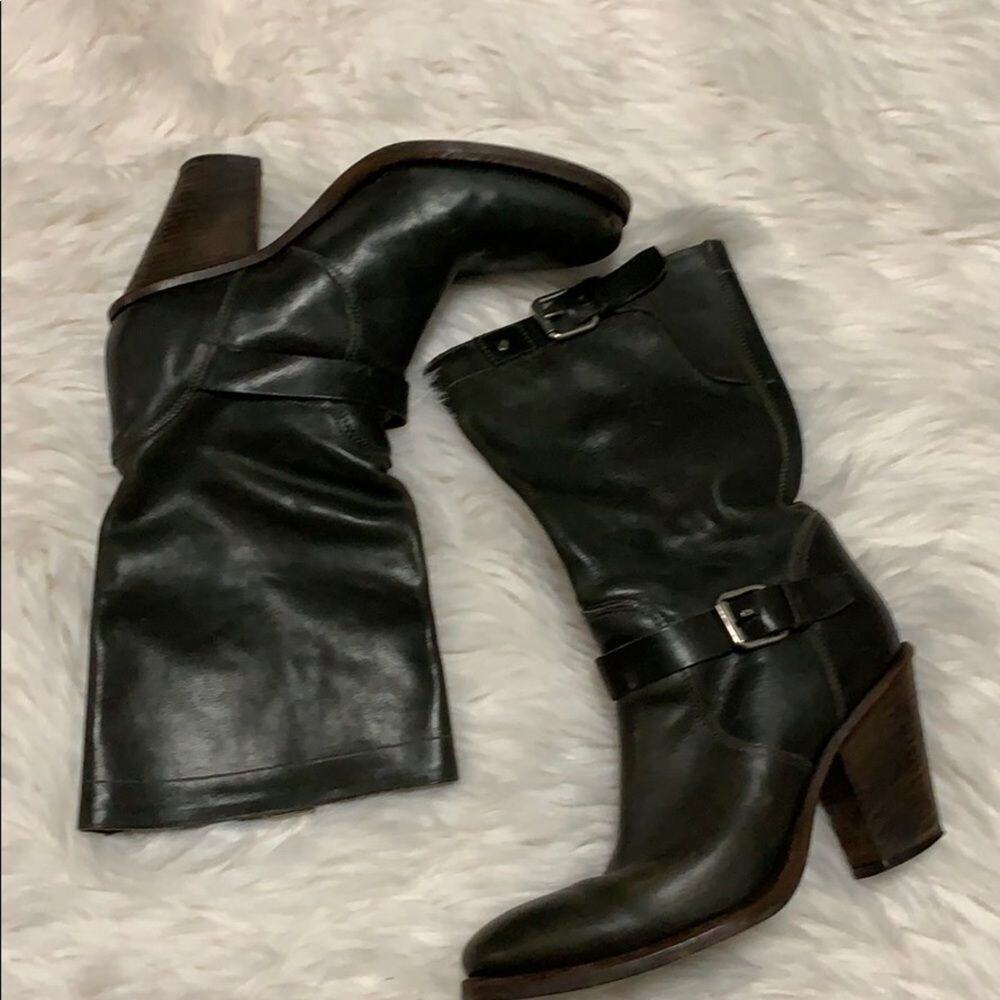 BUTTERO OLIVE Green LEATHER BOOTS SIZE 7
